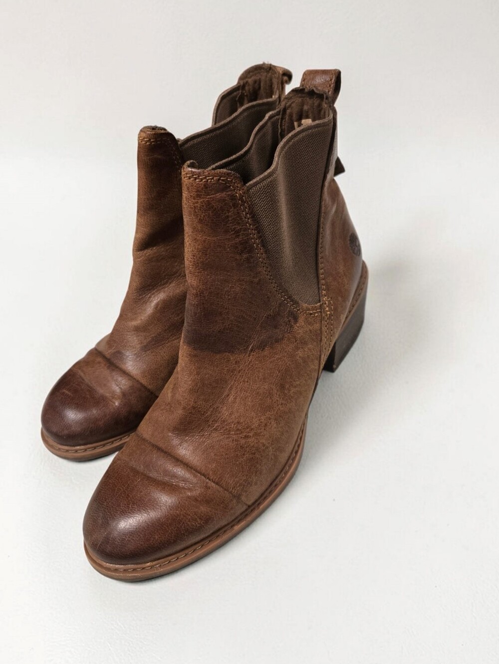 Timberland Brown Leather Chelsea Ankle Boots Size 7.5